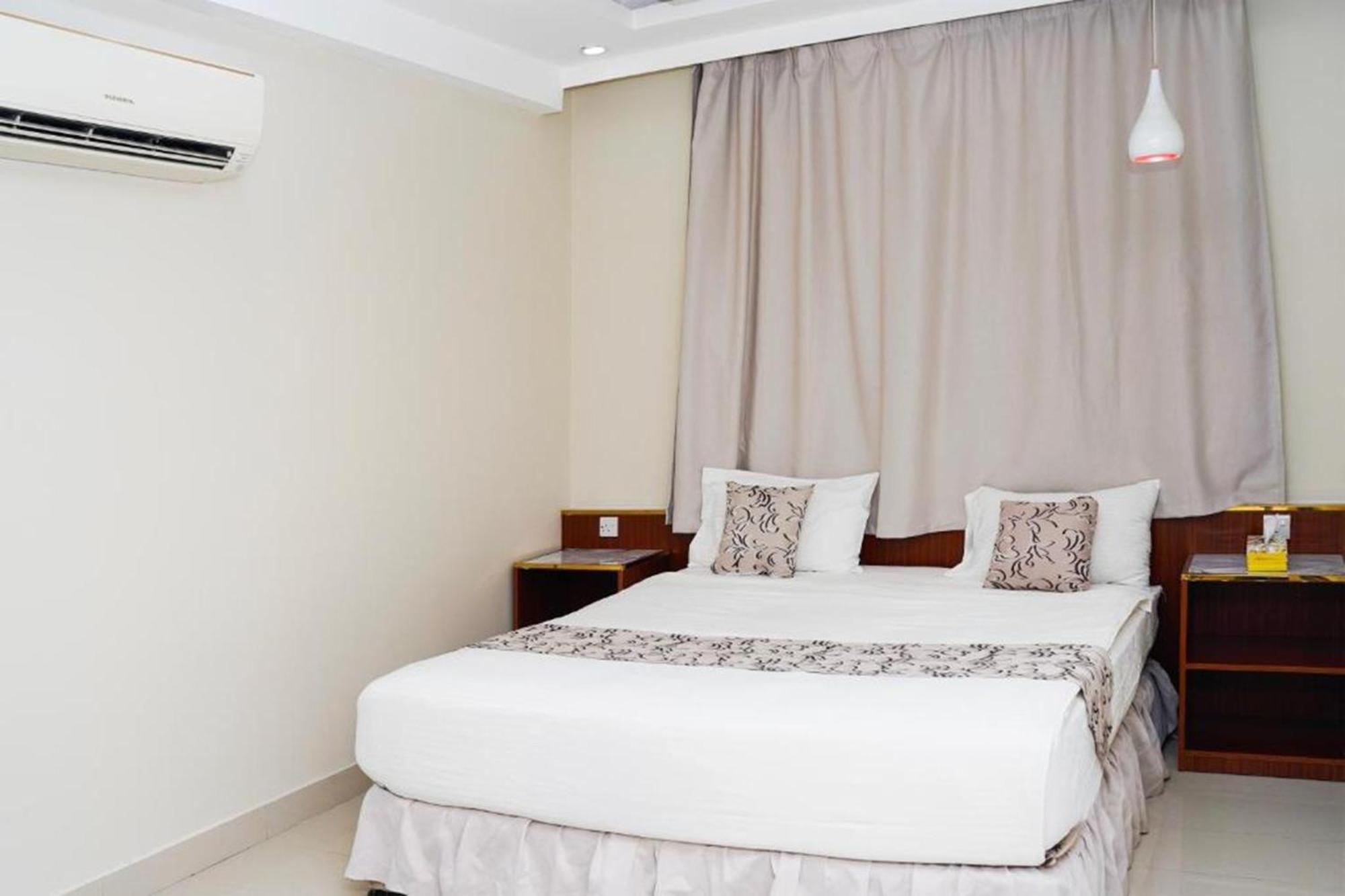 Al Bayrahaa Hotel Apartments سيب المظهر الخارجي الصورة